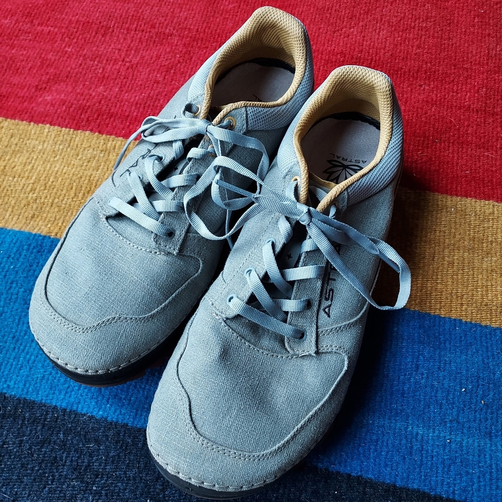 Last Chance** Astral Donner Hemp Shoes